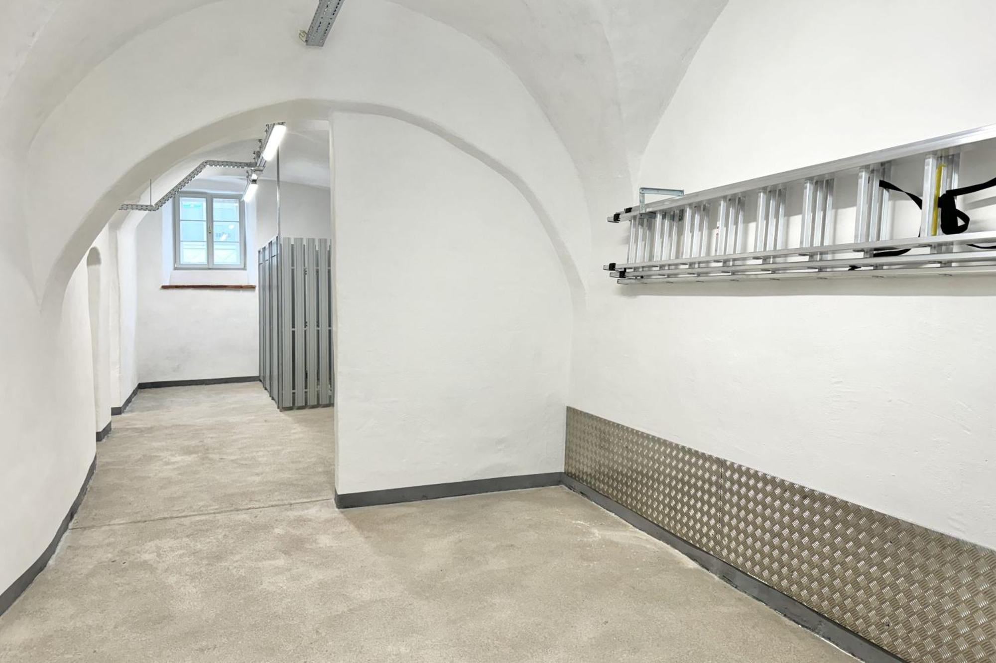 Modernes Beim Domplatz